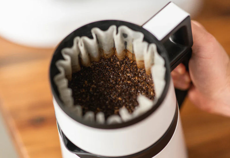 Why Letting Coffee Sit Changes More Than Just the Temperature