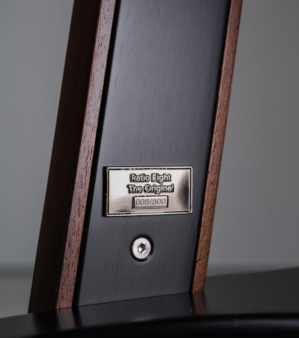 Matte Black and Walnut Ratio Eight#color_matte-black