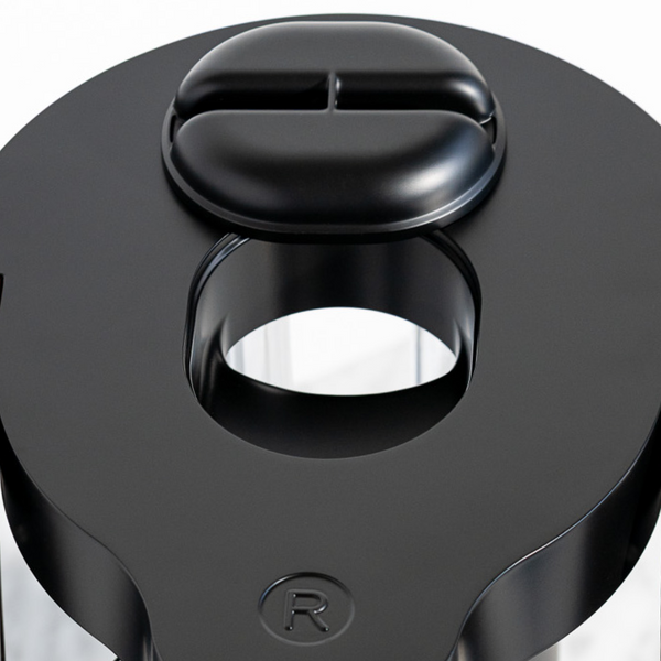 Solid cast aluminum body.